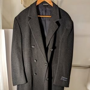 Bill Blass Italian woolblend overcoat with tag